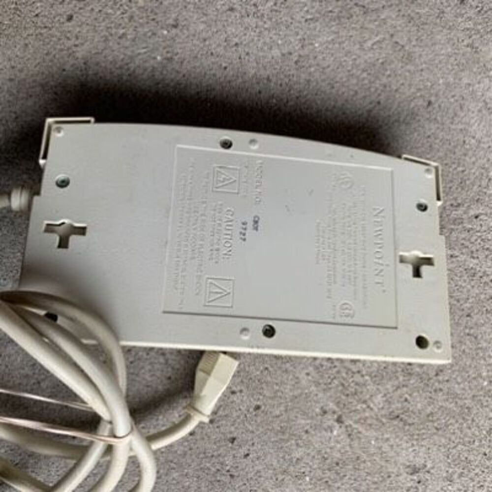 Newpoint Computer Surge Protector Model C80T *Works* - Picture 6 of 6